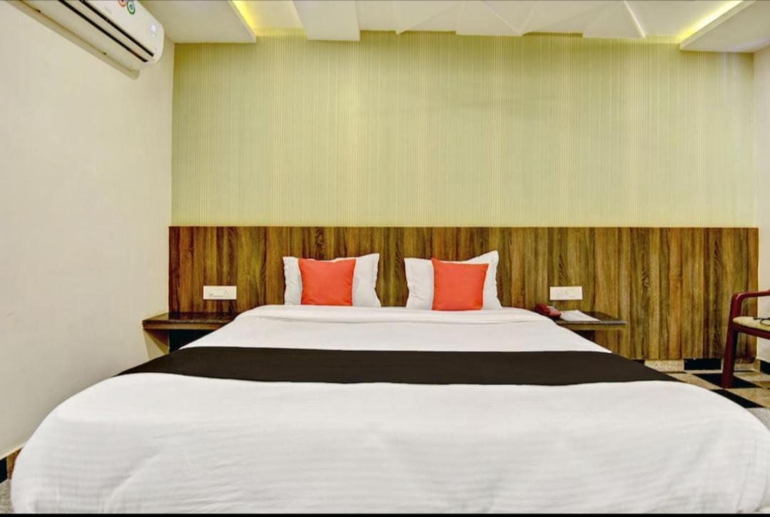 Citi Club Hotel Kanpur Exterior foto