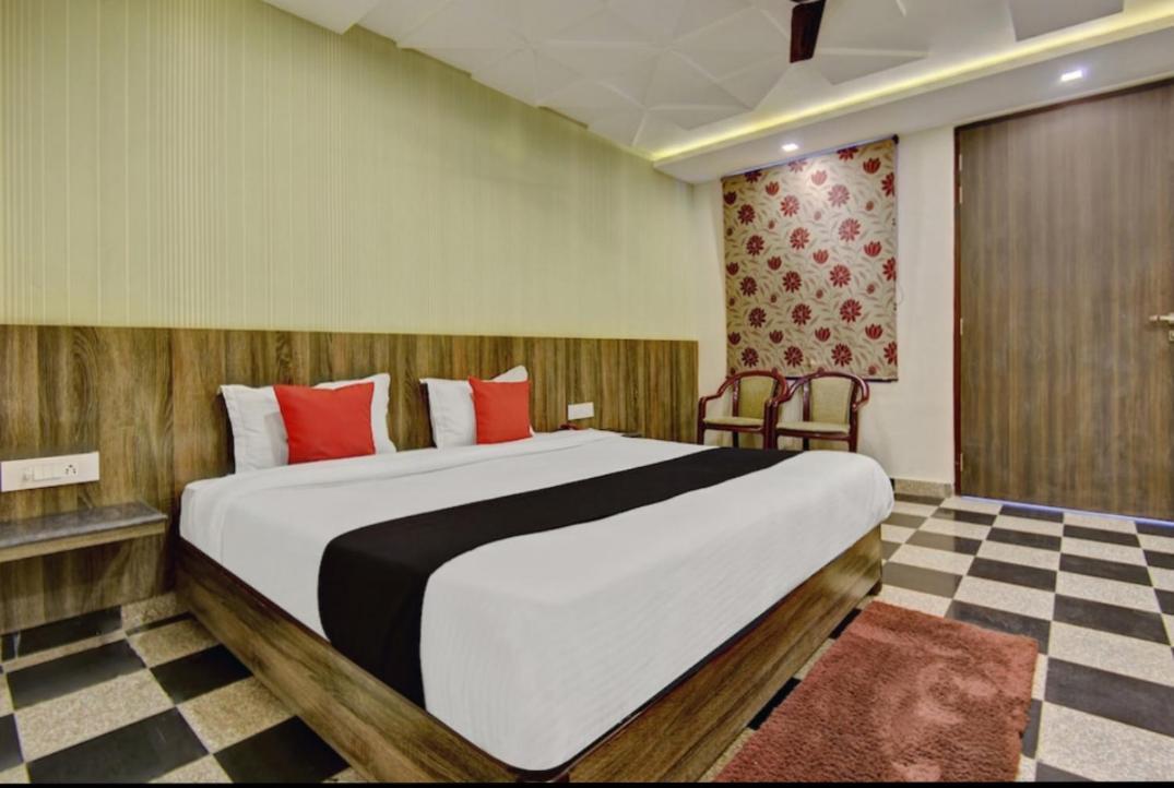 Citi Club Hotel Kanpur Exterior foto