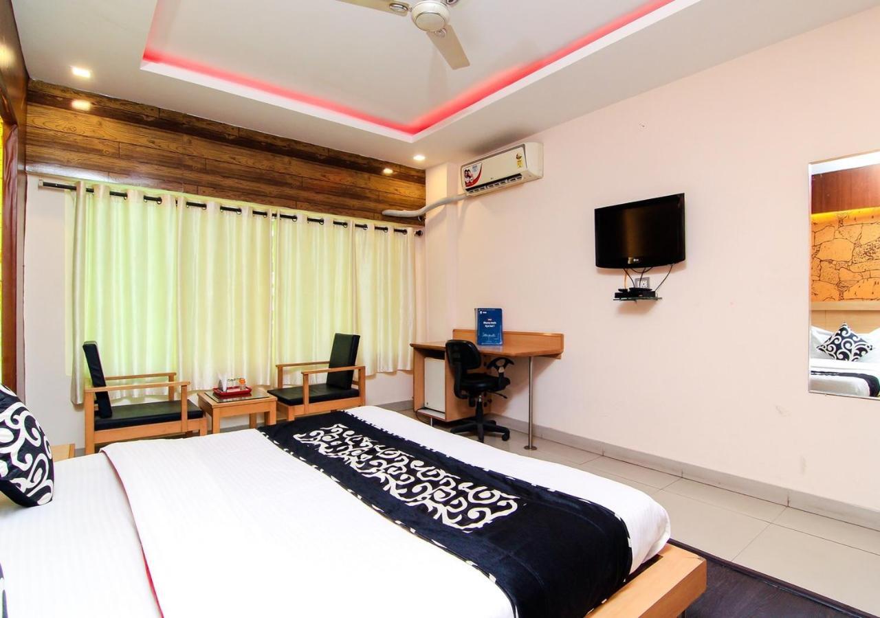 Citi Club Hotel Kanpur Exterior foto